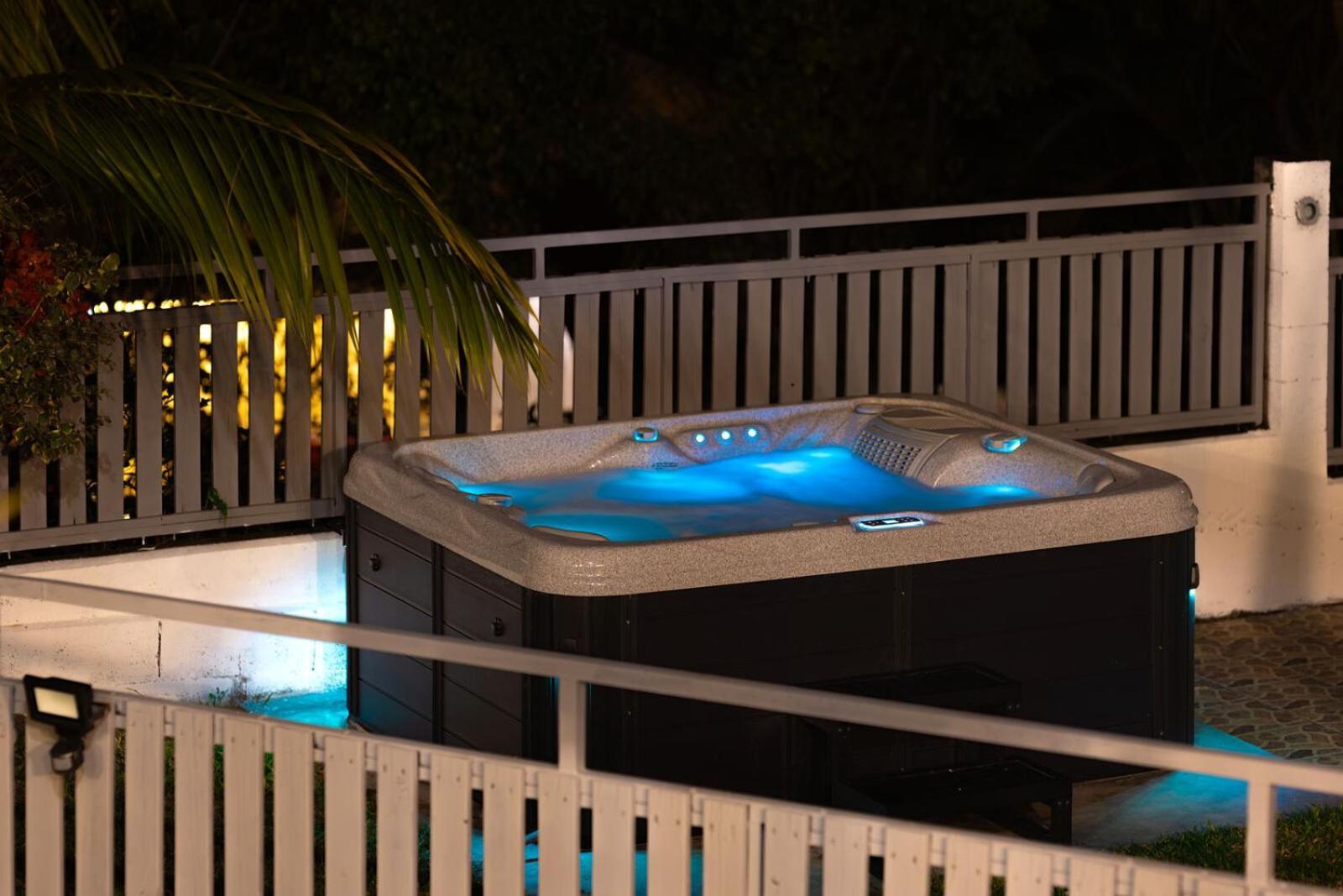 Villa Couleurs Du Sud Sauvage 생조세프 외부 사진
